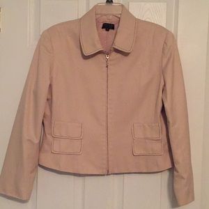 Women’s zipper down short blazer